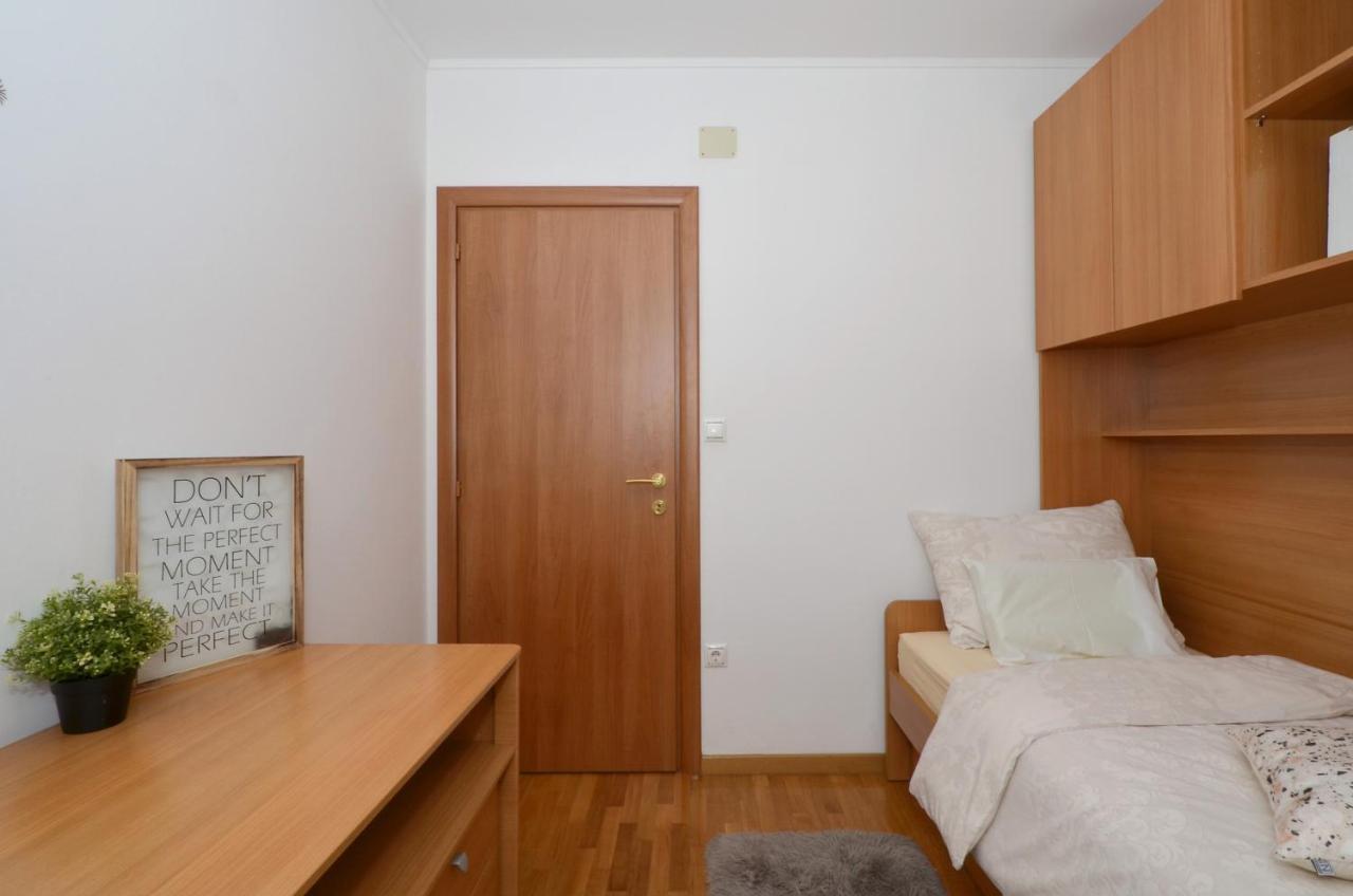 סולין Apartmani Adela מראה חיצוני תמונה