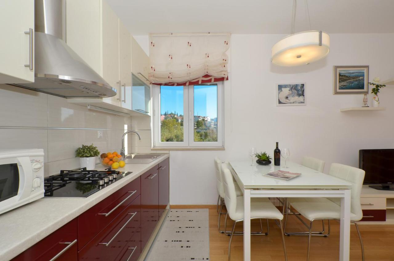 סולין Apartmani Adela מראה חיצוני תמונה