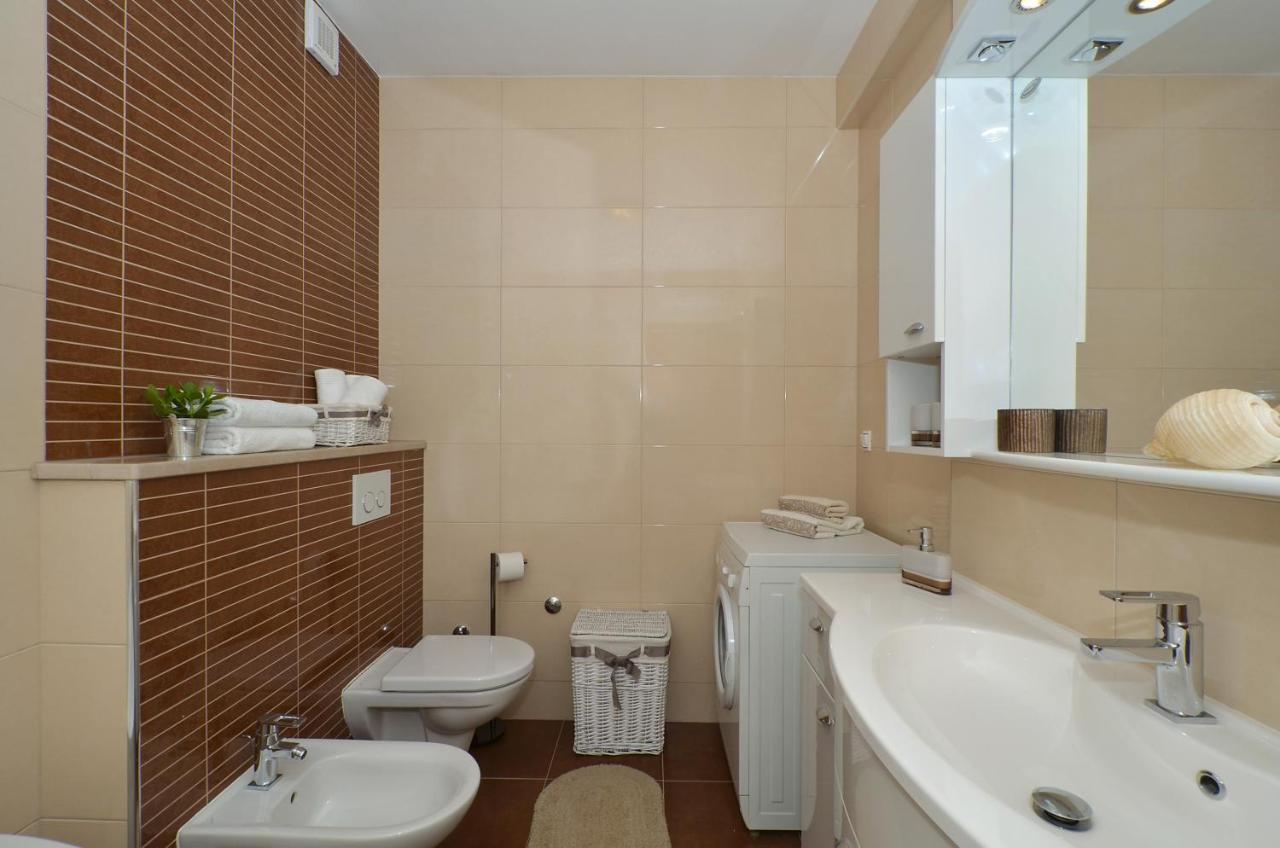 סולין Apartmani Adela מראה חיצוני תמונה
