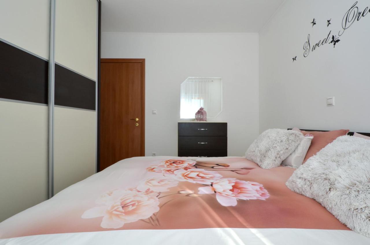 סולין Apartmani Adela מראה חיצוני תמונה