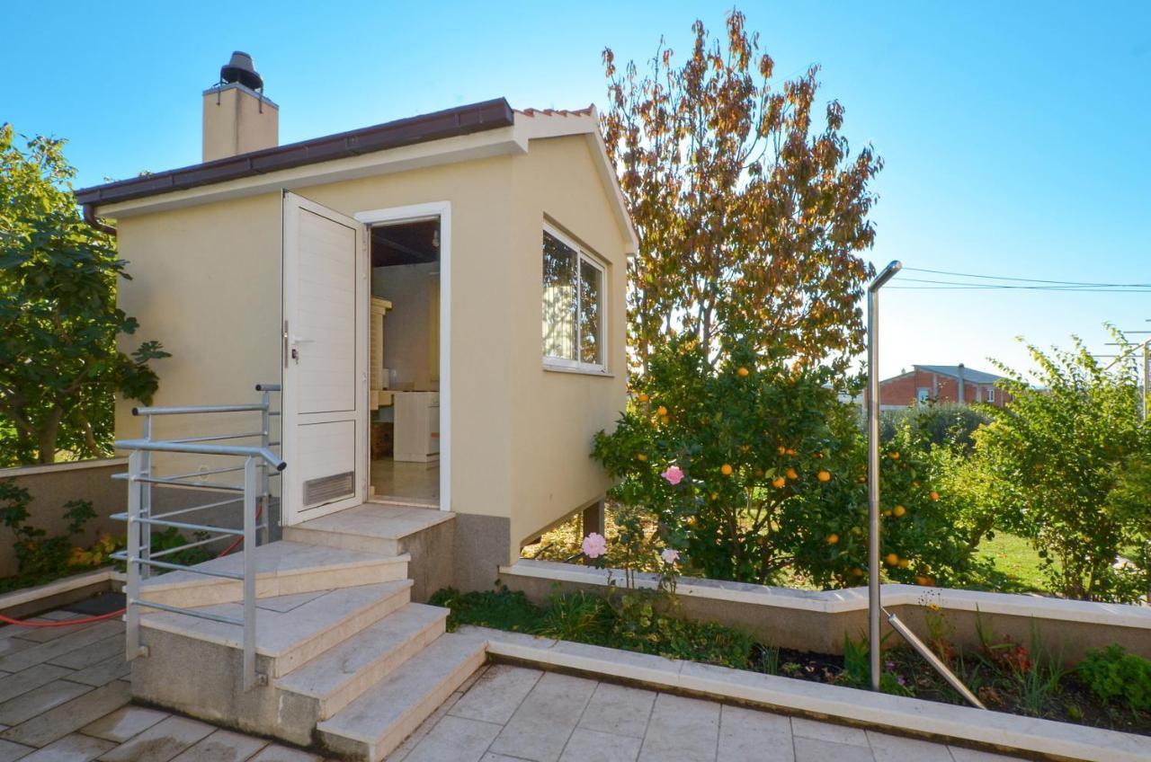 סולין Apartmani Adela מראה חיצוני תמונה