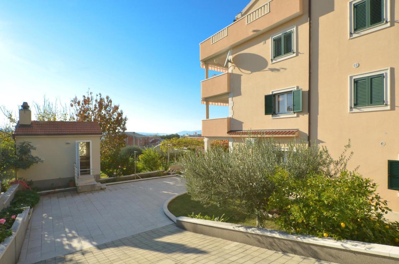 סולין Apartmani Adela מראה חיצוני תמונה